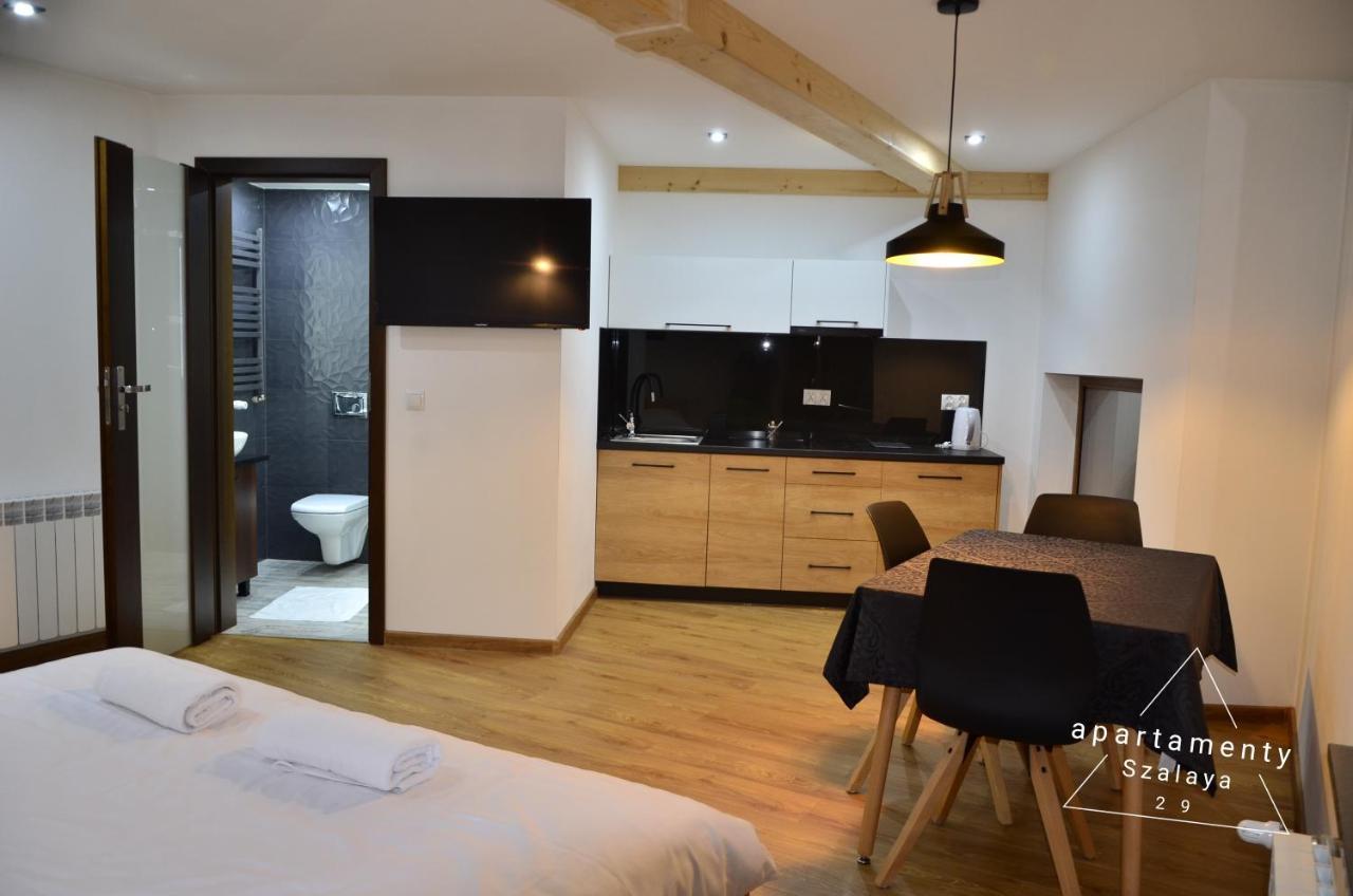 Apartamenty Szalaya 29 슈차브니차 외부 사진